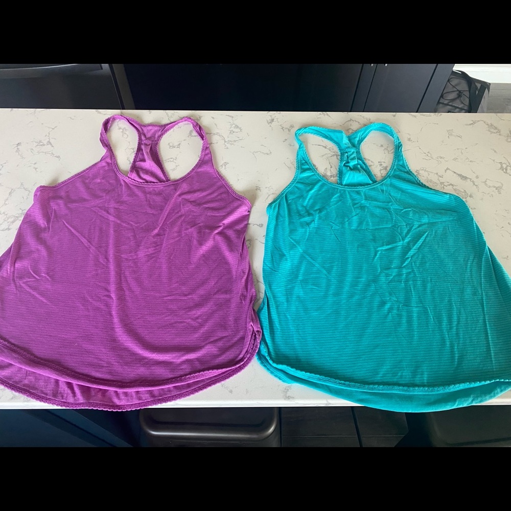 Set of 2 Lululemon Tank Tops EUC